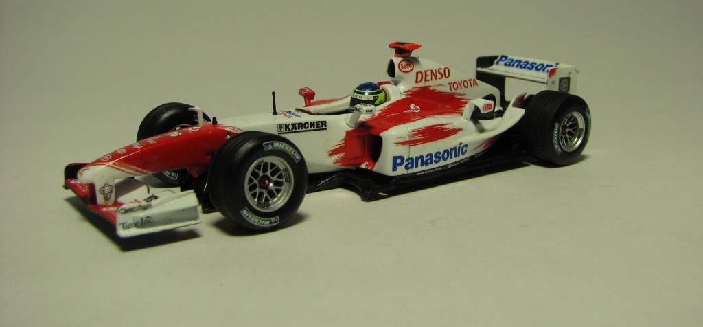 TF104, Panasonic Toyota Racing, #16, C. Da Matta, Minichamps, 1/43